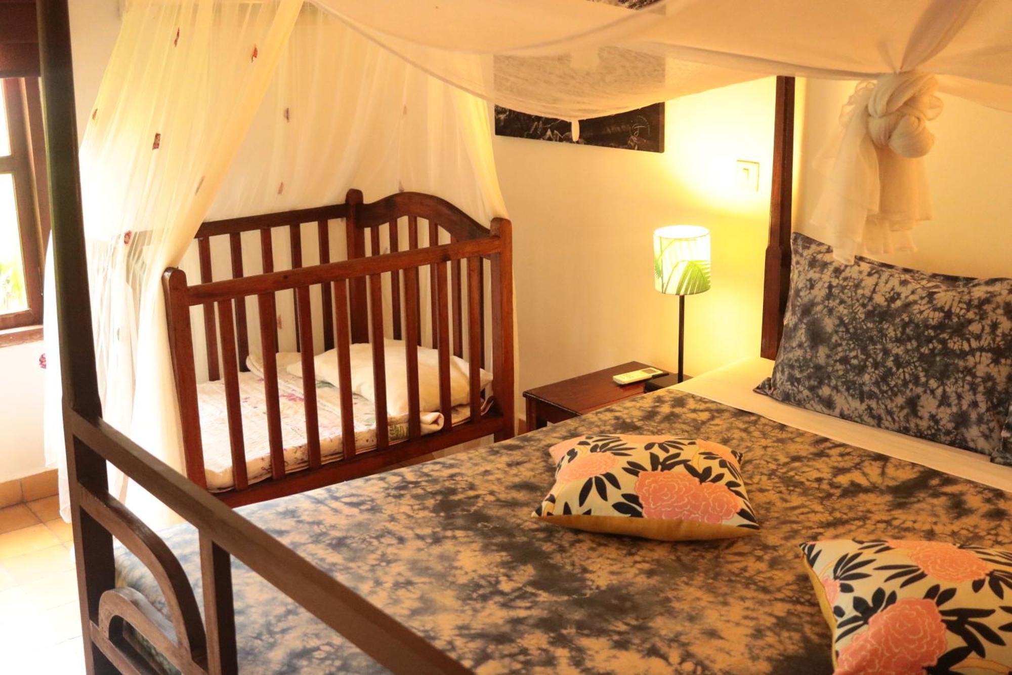 Sambor Village Hotel Kampong Thom Exterior photo