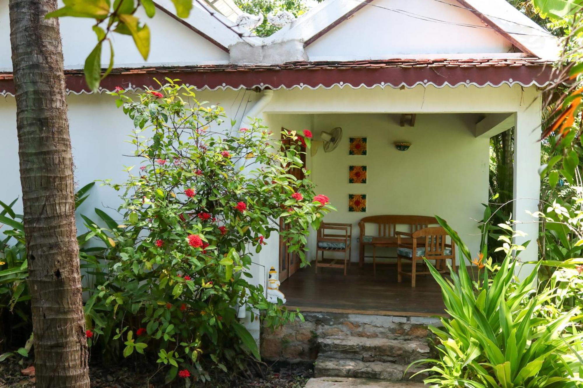 Sambor Village Hotel Kampong Thom Exterior photo